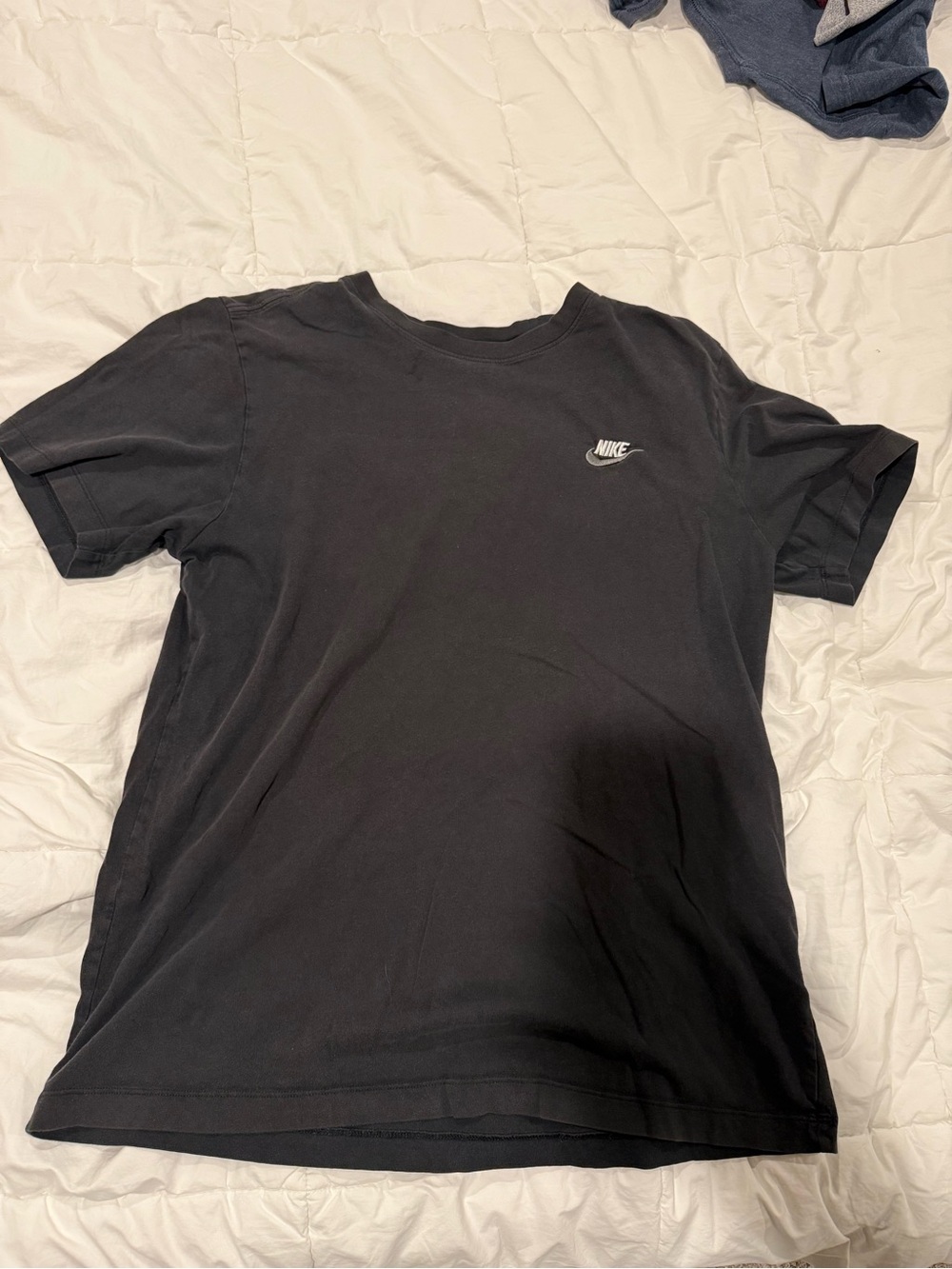 Nike Black Short Sleeve Crewneck T-Shirt with Small Swoosh